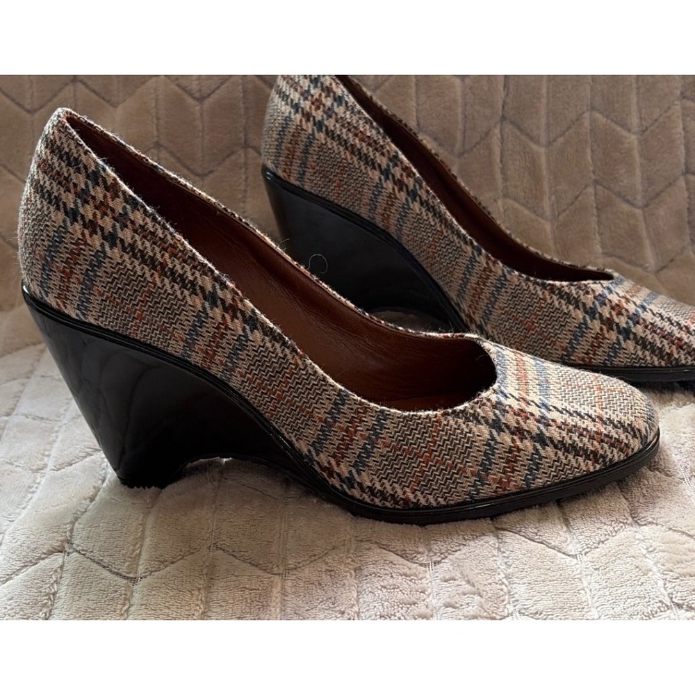 Cole Haan Nike Air Tali Plaid Tweed Wedge Pumps Tan Blue Round Toe Heels 9.5B - Picture 2 of 9